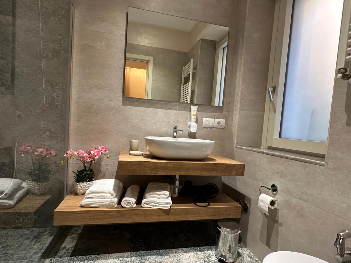 Comforthouse Lavilla Ladispoli Eksteriør billede
